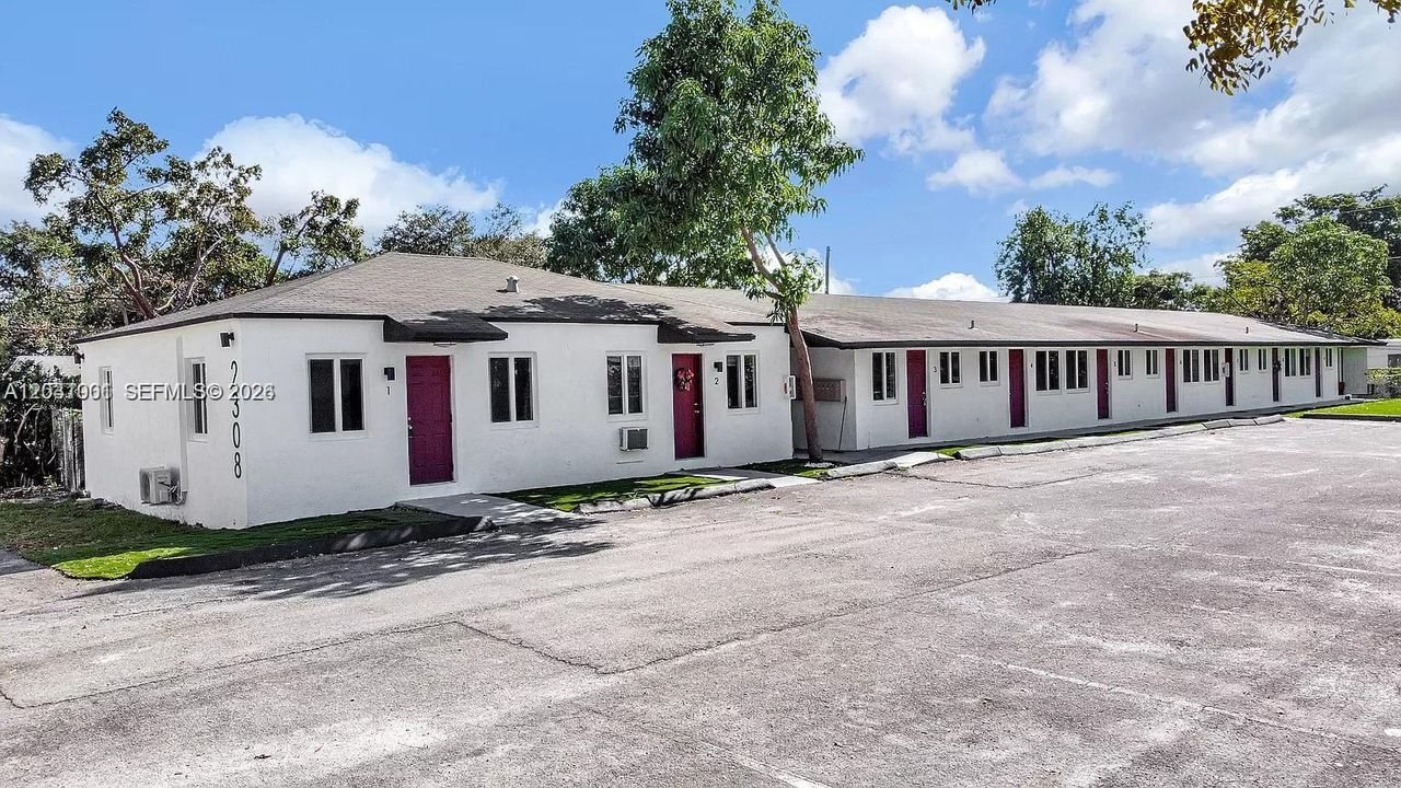 For Rent: $1,500 (1 beds, 1 baths, 0 Square Feet)