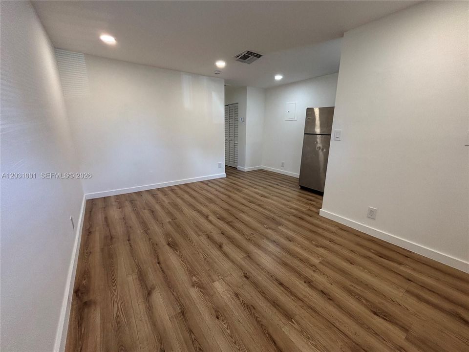 For Rent: $1,500 (1 beds, 1 baths, 0 Square Feet)