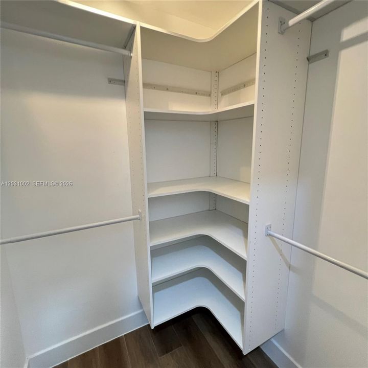 В аренду: $2,500 (2 спален, 2 ванн, 986 Квадратных фут)
