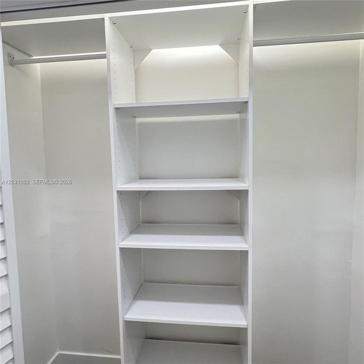 В аренду: $2,500 (2 спален, 2 ванн, 986 Квадратных фут)