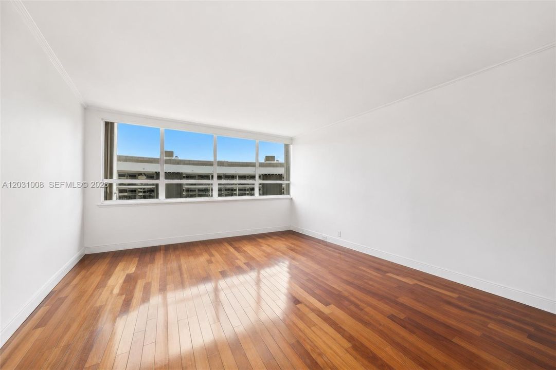 For Sale: $3,764,000 (3 beds, 3 baths, 3764 Square Feet)