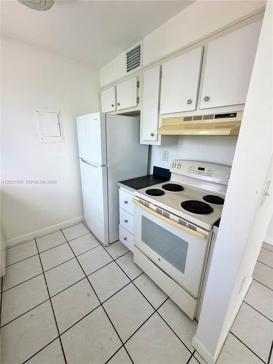 En Renta: $2,200 (2 camas, 2 baños, 21103 Pies cuadrados)