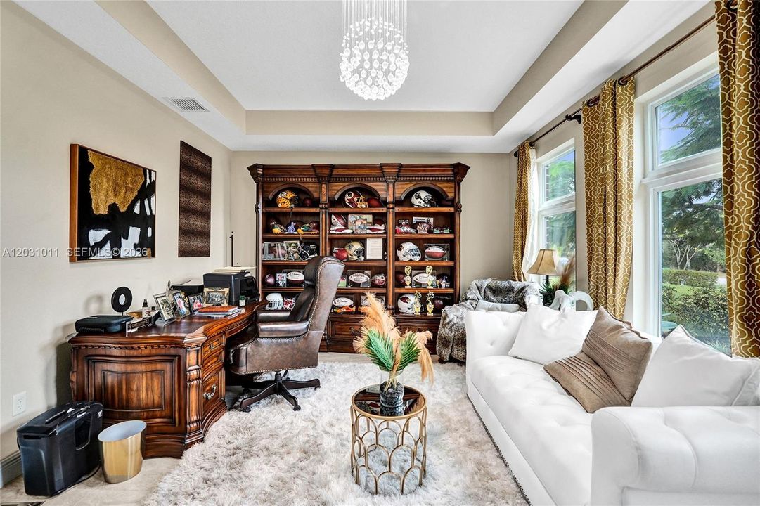 En Venta: $1,399,999 (5 camas, 4 baños, 4044 Pies cuadrados)
