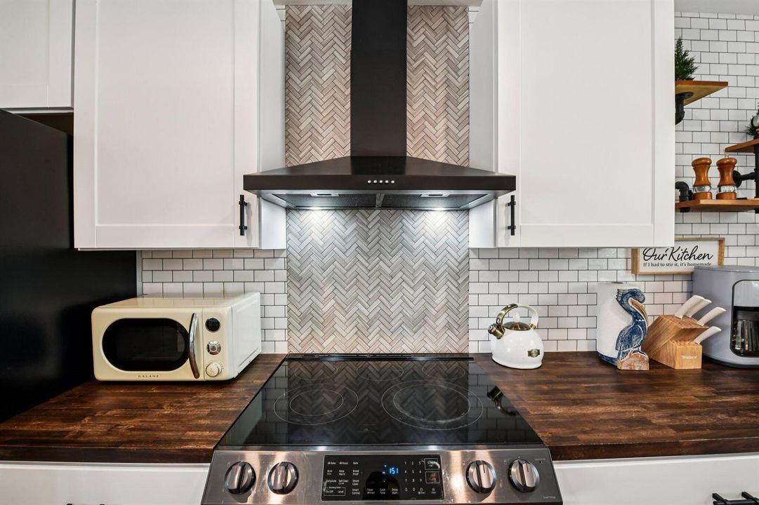 16-web-or-mls-Dogwood Dr-S2803-016