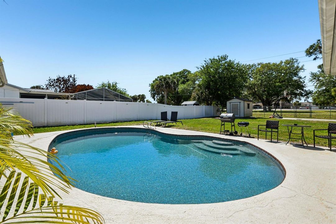 35-web-or-mls-Dogwood Dr-S2803-035