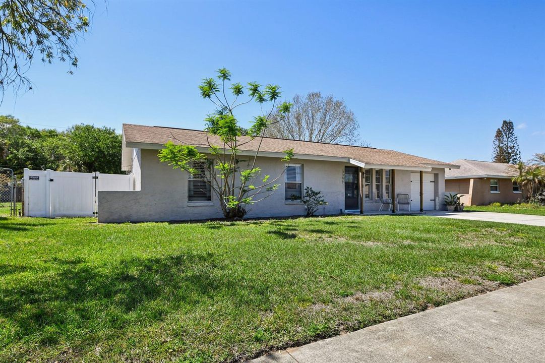 2-web-or-mls-Dogwood Dr-S2803-002