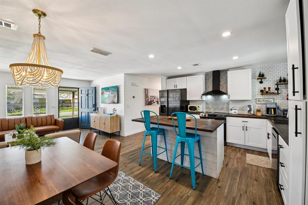 18-web-or-mls-Dogwood Dr-S2803-018