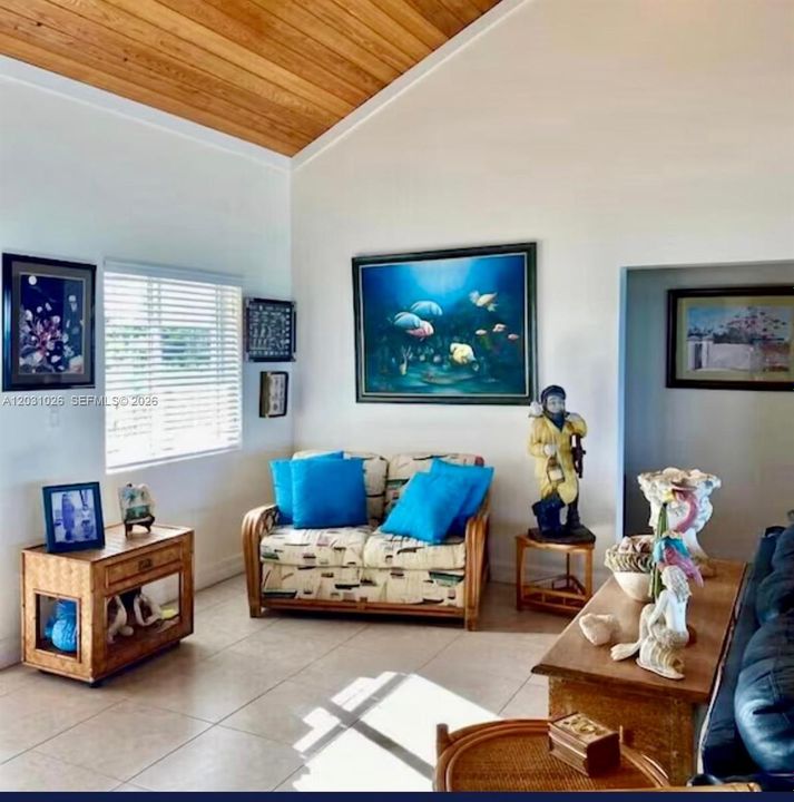 En Venta: $2,500,000 (4 camas, 3 baños, 0 Pies cuadrados)