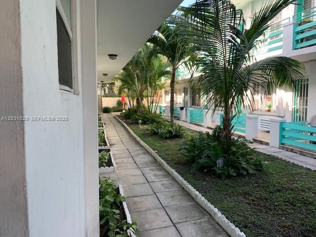 For Rent: $1,550 (0 beds, 1 baths, 375 Square Feet)