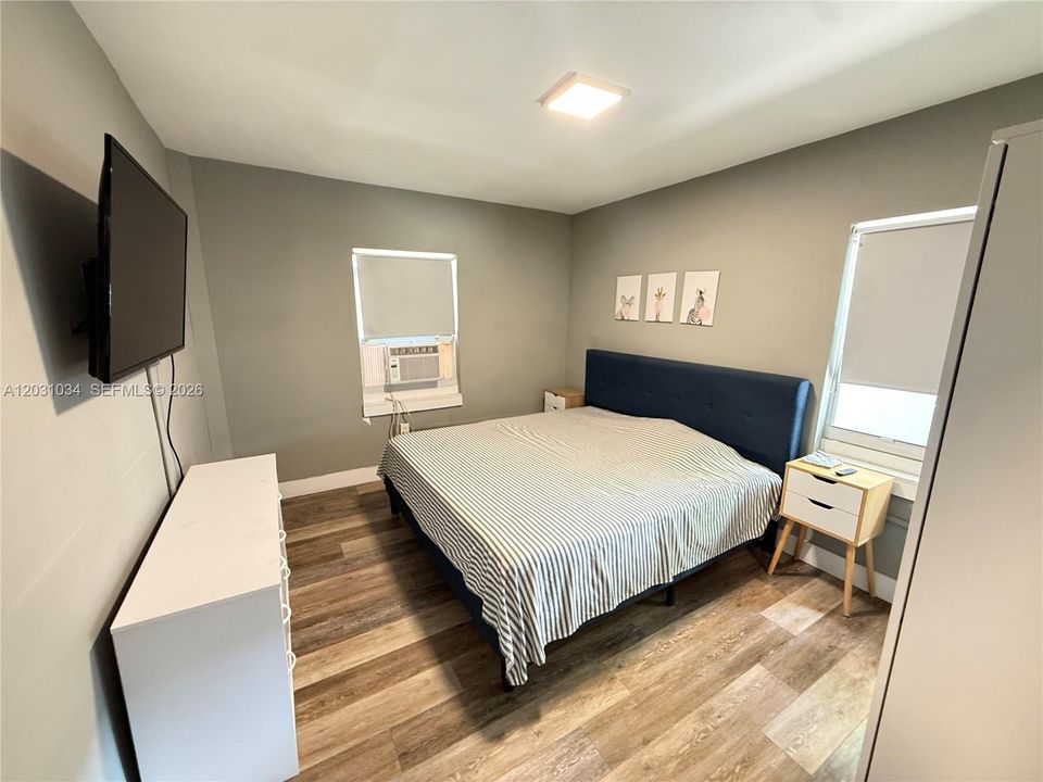 En Renta: $1,695 (0 camas, 1 baños, 700 Pies cuadrados)