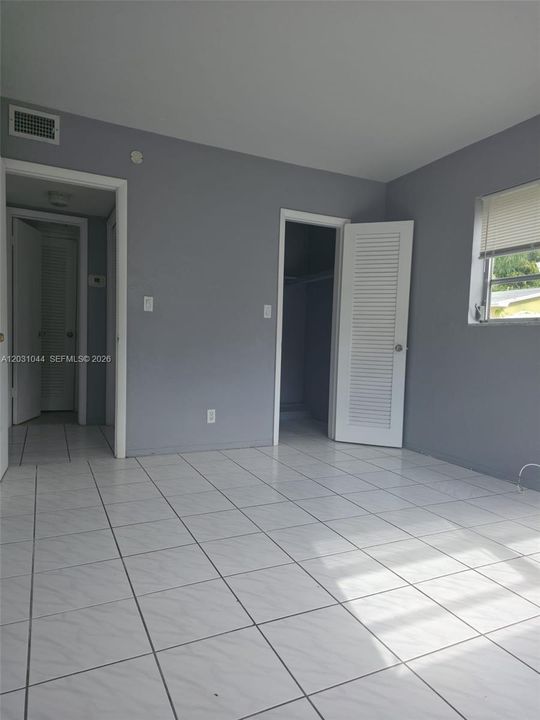 For Rent: $1,550 (1 beds, 1 baths, 750 Square Feet)