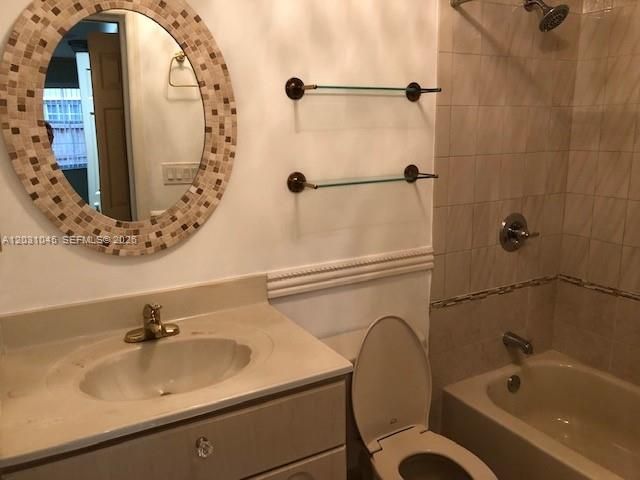 En Renta: $2,700 (2 camas, 2 baños, 1070 Pies cuadrados)