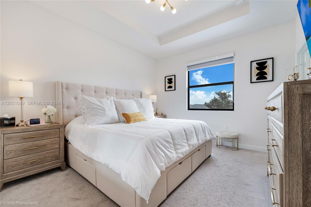 En Venta: $450,000 (3 camas, 2 baños, 1545 Pies cuadrados)