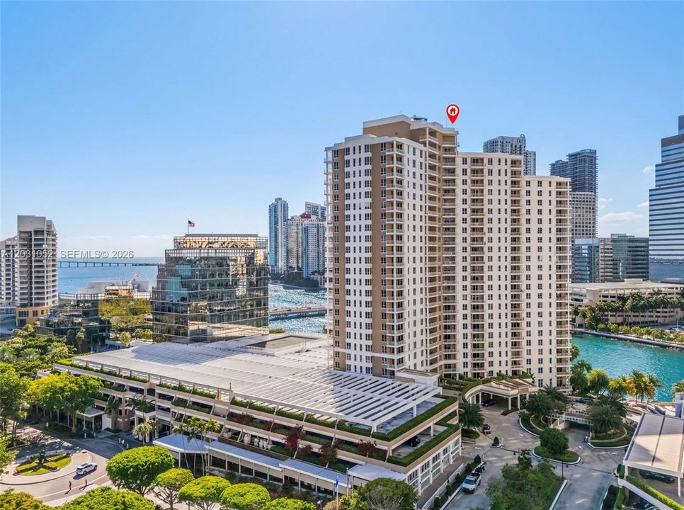 For Rent: $5,200 (2 beds, 2 baths, 1288 Square Feet)