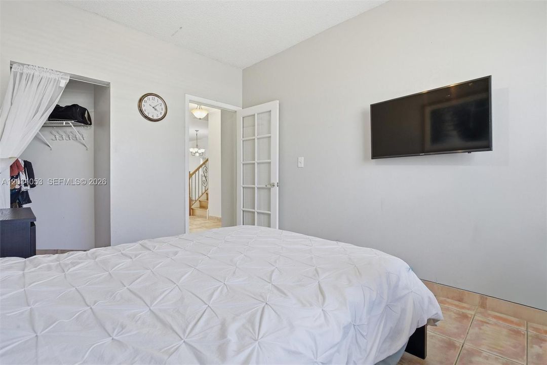 En Venta: $650,000 (4 camas, 3 baños, 1788 Pies cuadrados)