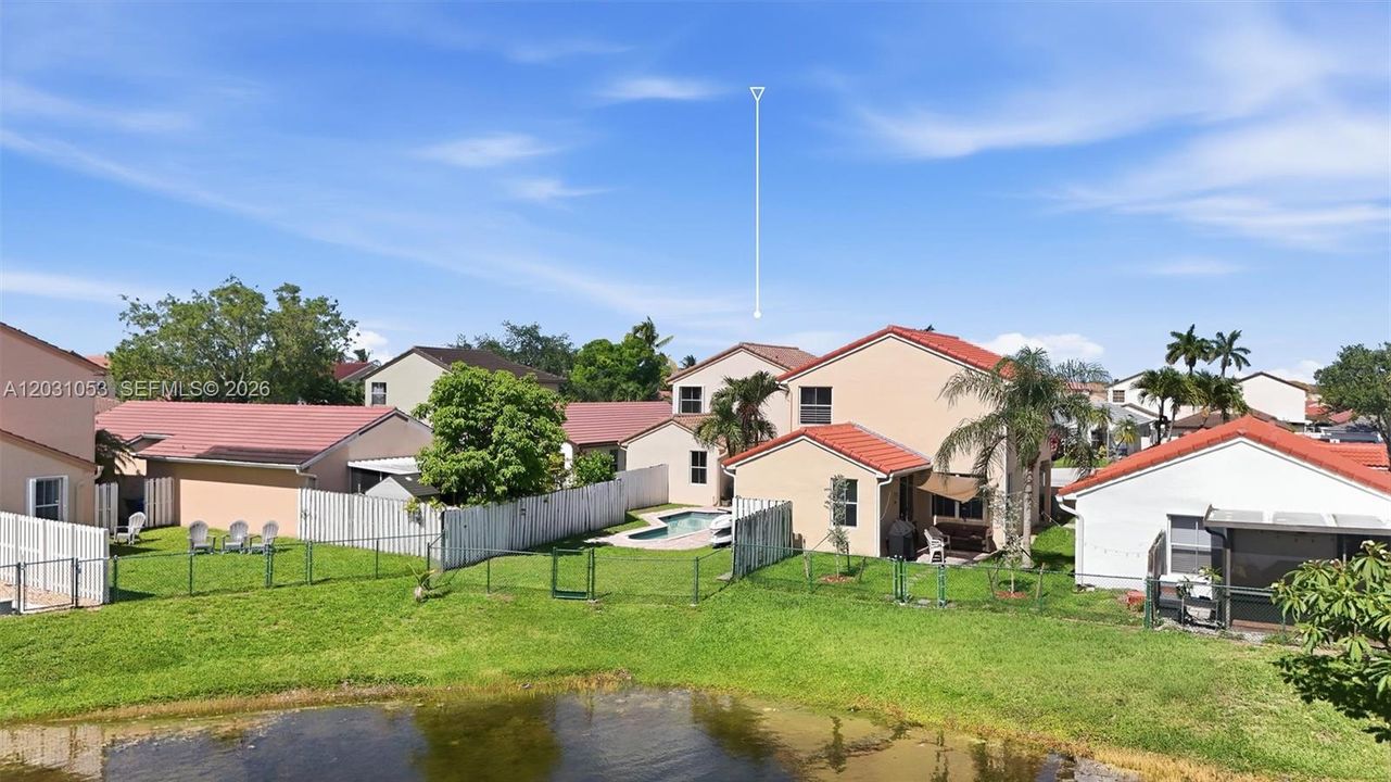 En Venta: $650,000 (4 camas, 3 baños, 1788 Pies cuadrados)