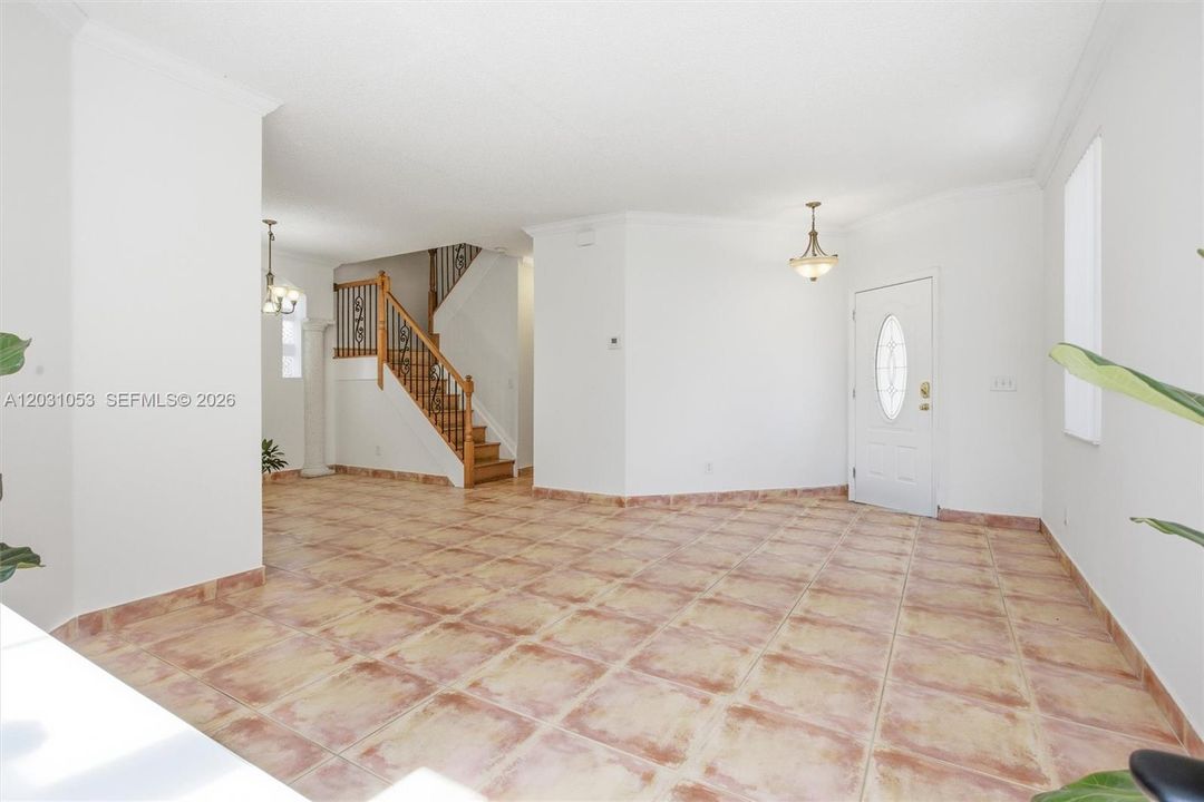 En Venta: $650,000 (4 camas, 3 baños, 1788 Pies cuadrados)