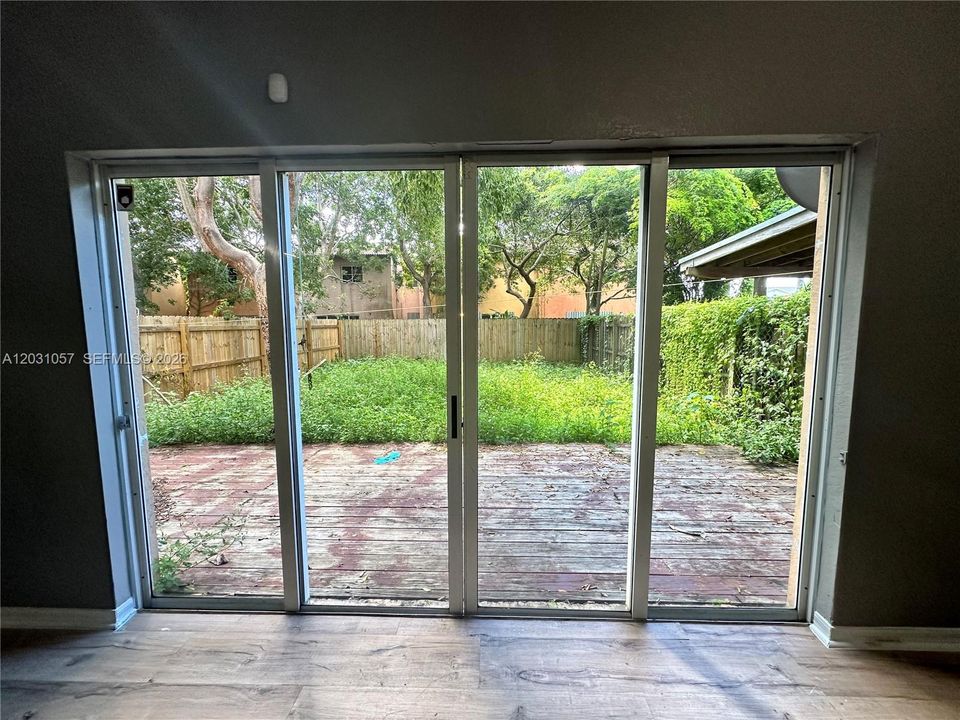 For Sale: $290,000 (4 beds, 2 baths, 1799 Square Feet)