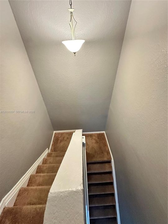 For Sale: $290,000 (4 beds, 2 baths, 1799 Square Feet)