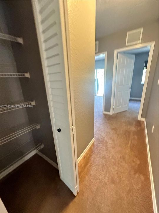 For Sale: $290,000 (4 beds, 2 baths, 1799 Square Feet)