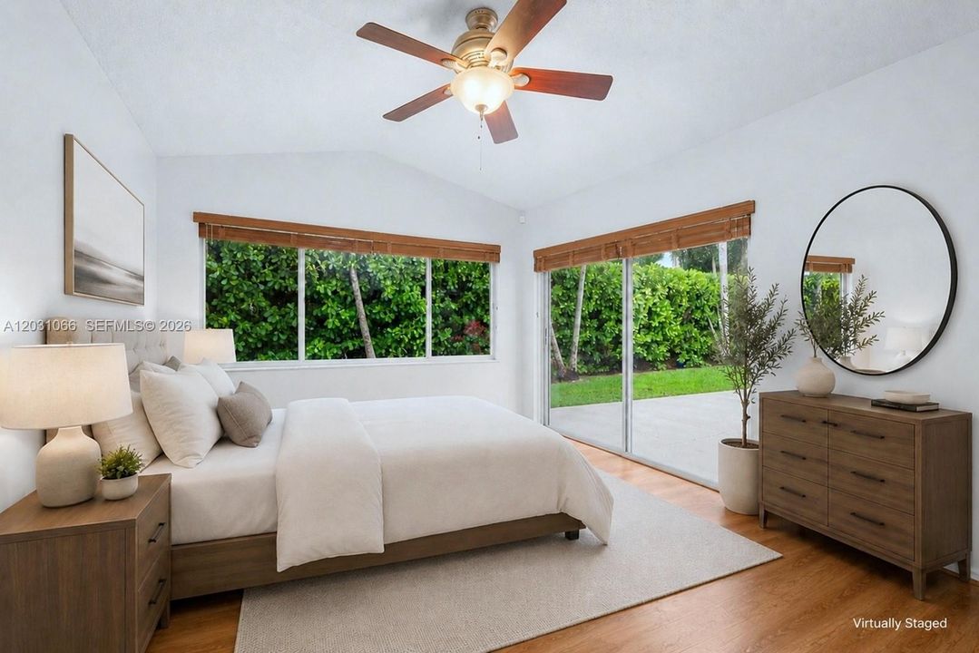For Sale: $998,000 (5 beds, 4 baths, 3367 Square Feet)