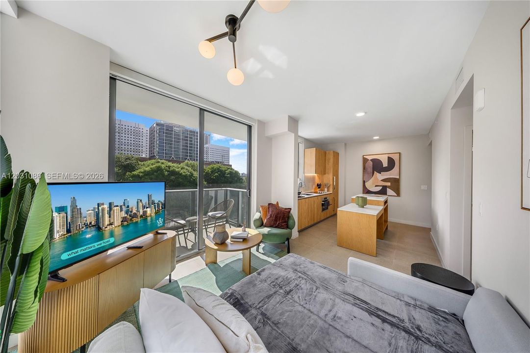 For Sale: $720,000 (2 beds, 2 baths, 750 Square Feet)