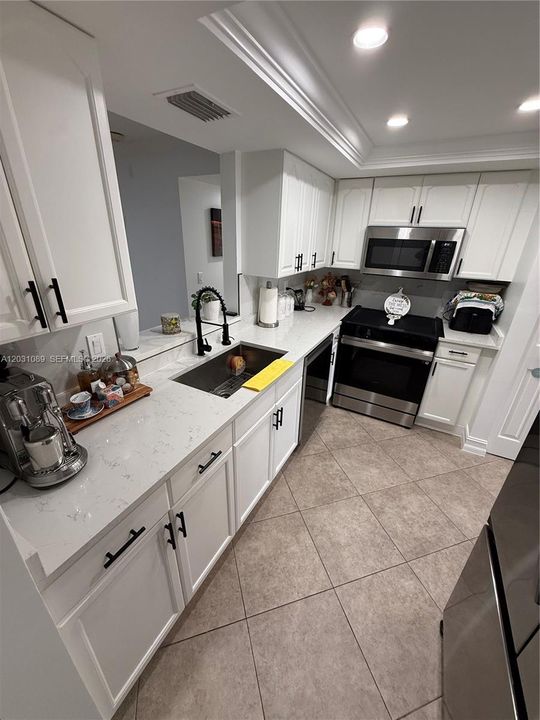 En Venta: $175,000 (1 camas, 2 baños, 850 Pies cuadrados)