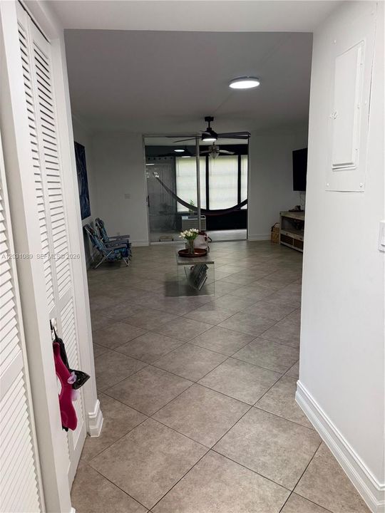 En Venta: $175,000 (1 camas, 2 baños, 850 Pies cuadrados)