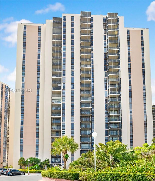 For Sale: $255,000 (2 beds, 2 baths, 1157 Square Feet)