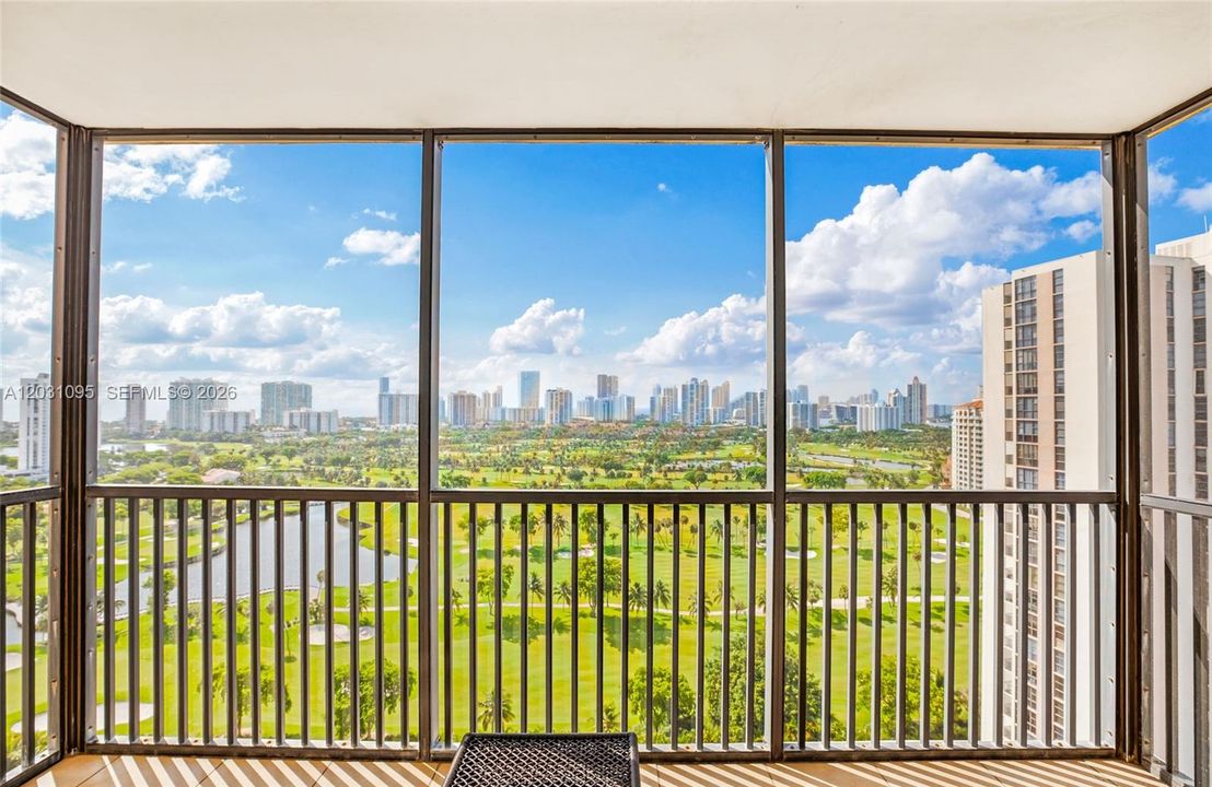 For Sale: $255,000 (2 beds, 2 baths, 1157 Square Feet)