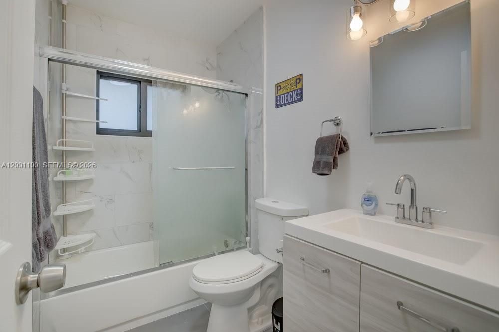En Renta: $3,000 (2 camas, 2 baños, 1945 Pies cuadrados)
