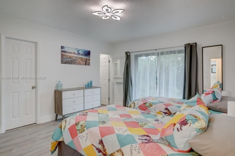 En Renta: $3,000 (2 camas, 2 baños, 1945 Pies cuadrados)