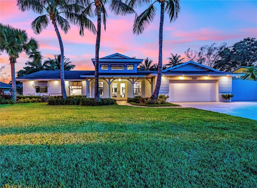 Active With Contract: $924,900 (4 beds, 3 baths, 2564 Square Feet)