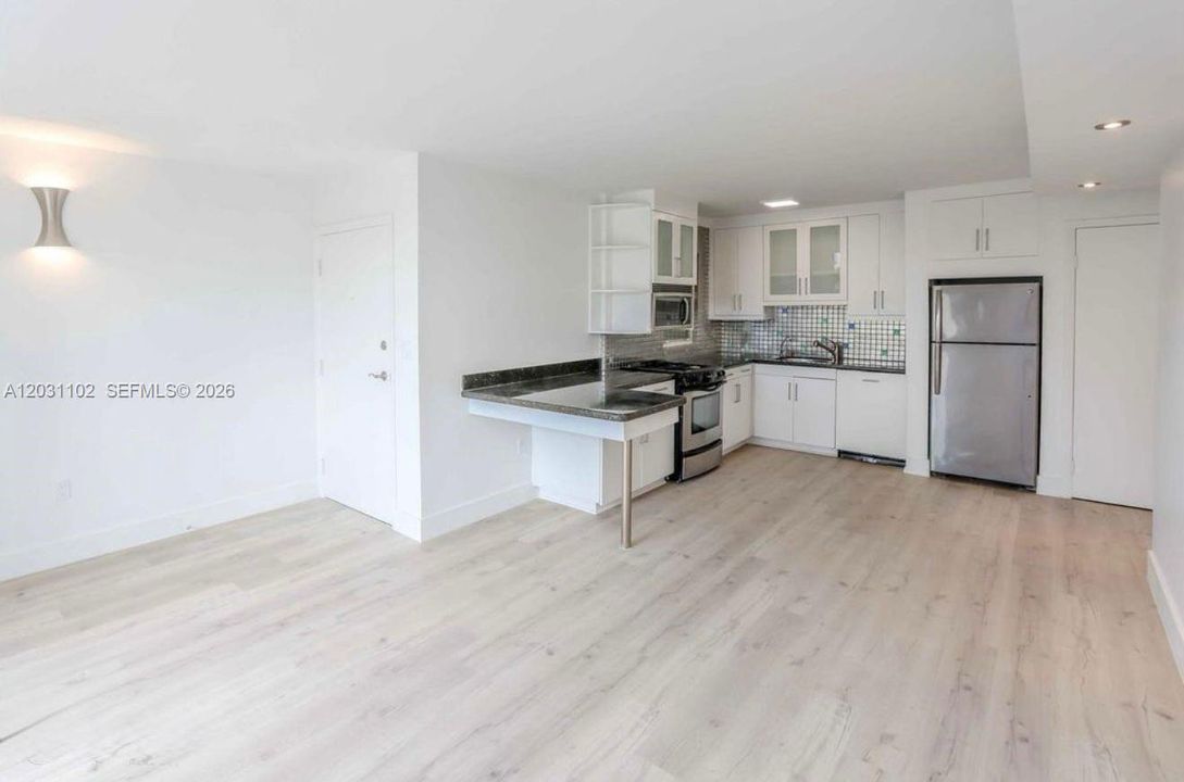 En Venta: $350,000 (1 camas, 1 baños, 595 Pies cuadrados)