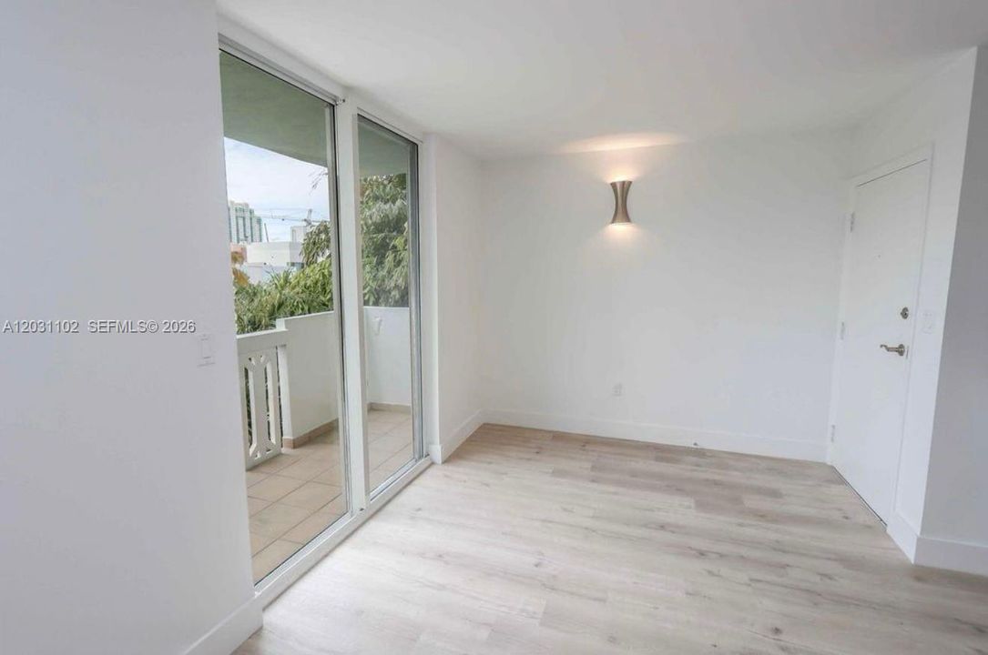 En Venta: $350,000 (1 camas, 1 baños, 595 Pies cuadrados)