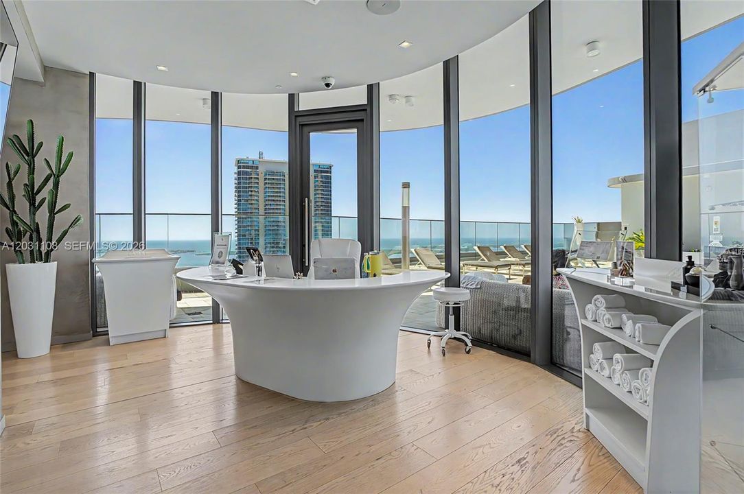 En Venta: $1,400,000 (2 camas, 2 baños, 1236 Pies cuadrados)
