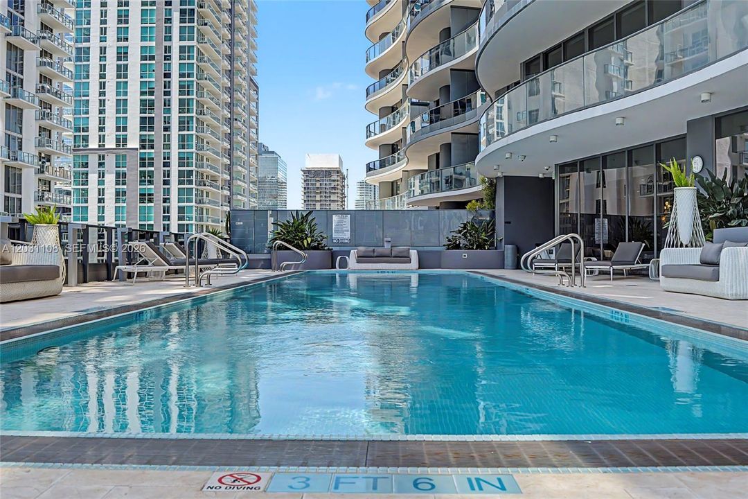 En Venta: $1,400,000 (2 camas, 2 baños, 1236 Pies cuadrados)