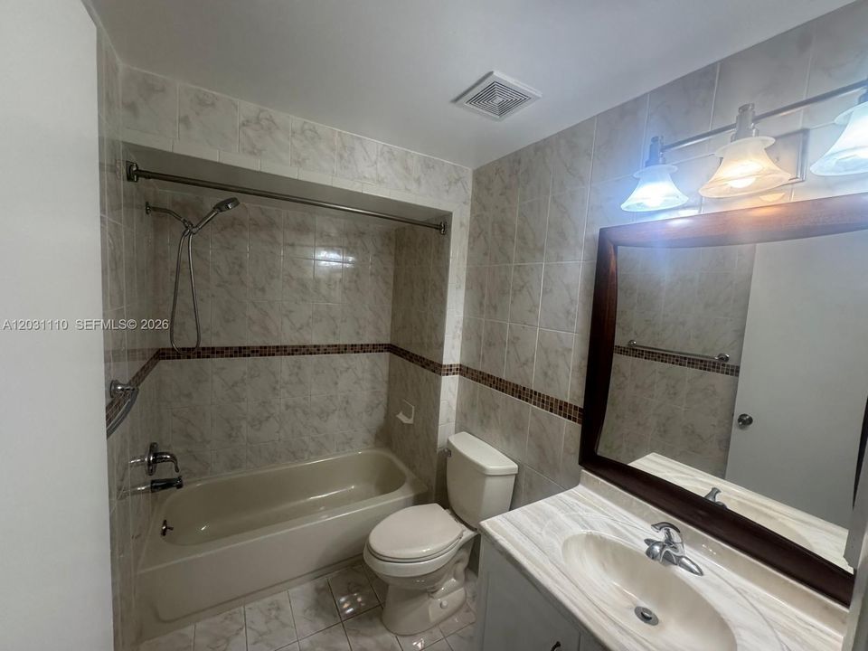 En Renta: $1,750 (1 camas, 1 baños, 757 Pies cuadrados)