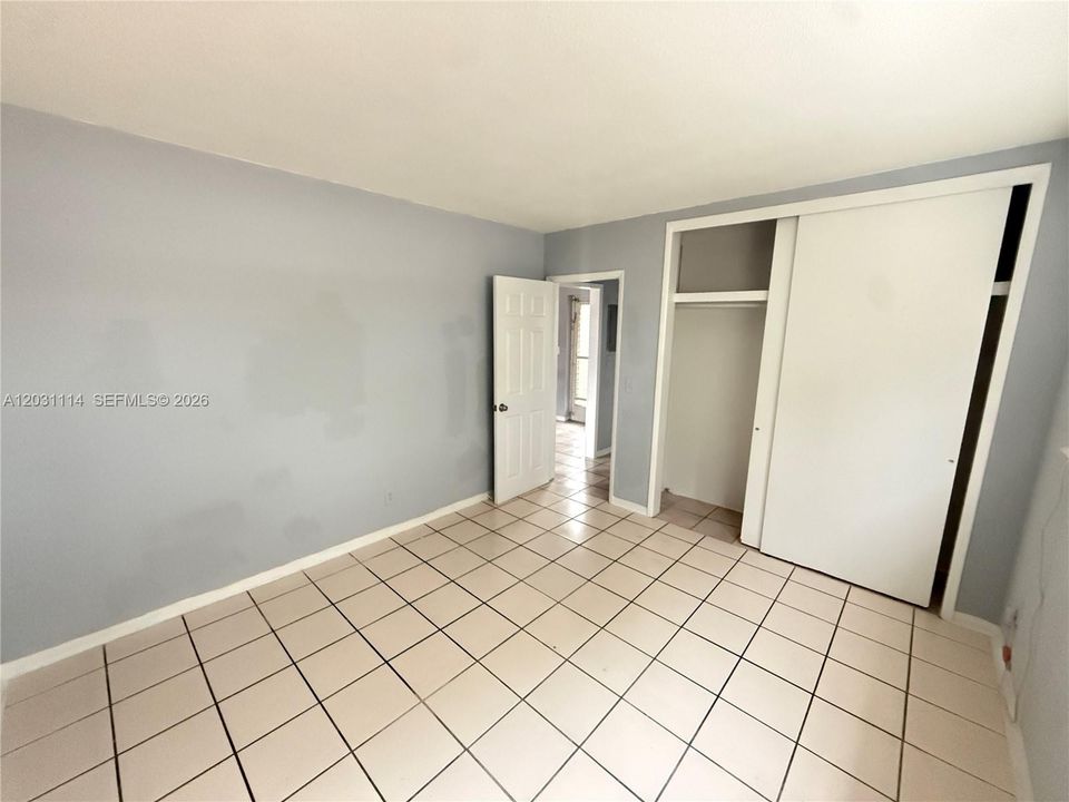 В аренду: $1,695 (1 спален, 1 ванн, 695 Квадратных фут)