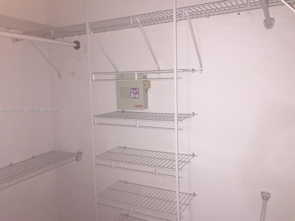For Rent: $3,600 (3 beds, 2 baths, 1359 Square Feet)