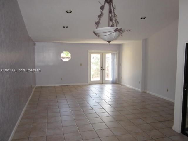 For Rent: $3,600 (3 beds, 2 baths, 1359 Square Feet)