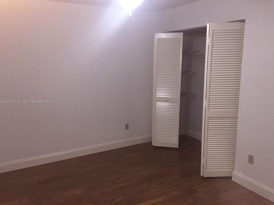 For Rent: $3,600 (3 beds, 2 baths, 1359 Square Feet)