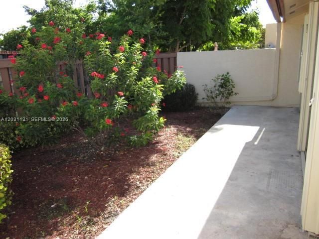 For Rent: $3,600 (3 beds, 2 baths, 1359 Square Feet)
