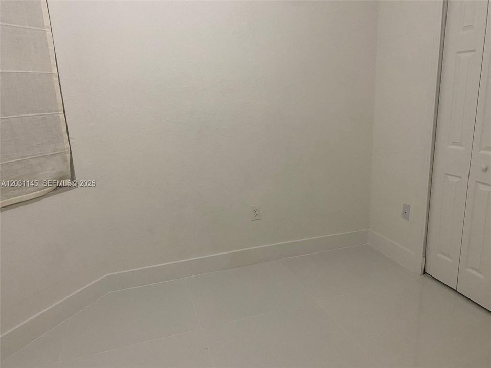 For Rent: $3,000 (3 beds, 2 baths, 1385 Square Feet)