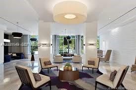 For Sale: $385,000 (1 beds, 1 baths, 991 Square Feet)