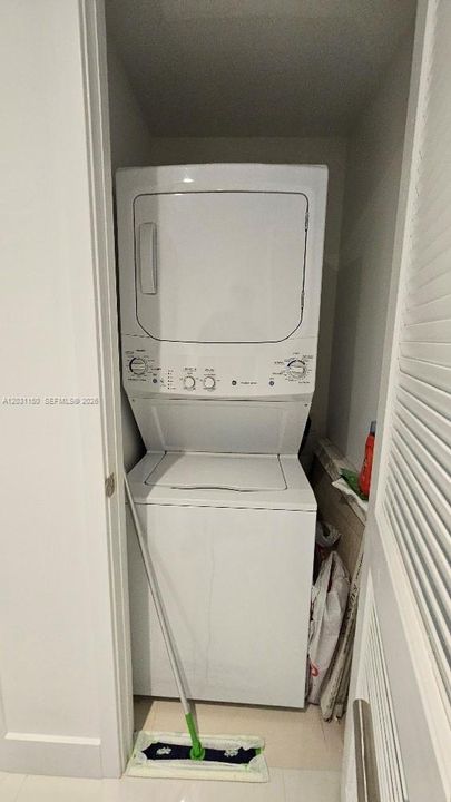 В аренду: $2,900 (0 спален, 1 ванн, 531 Квадратных фут)