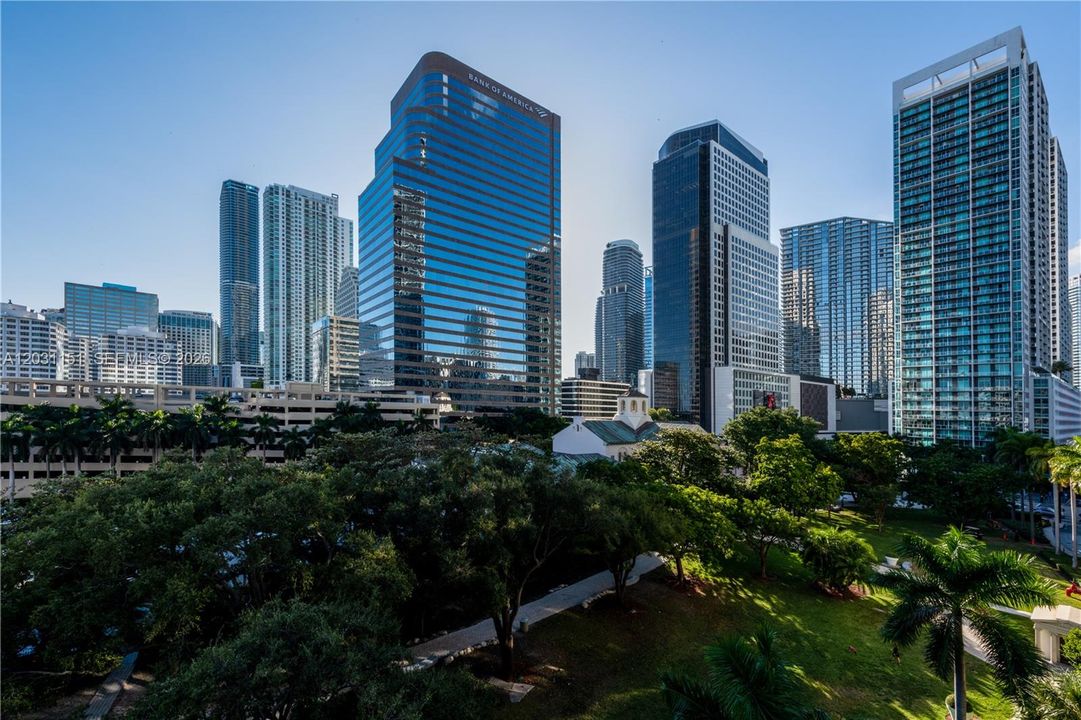 For Rent: $5,200 (2 beds, 2 baths, 1450 Square Feet)