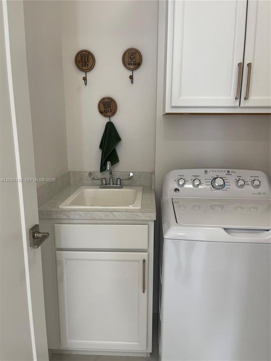 En Renta: $3,450 (3 camas, 2 baños, 1744 Pies cuadrados)