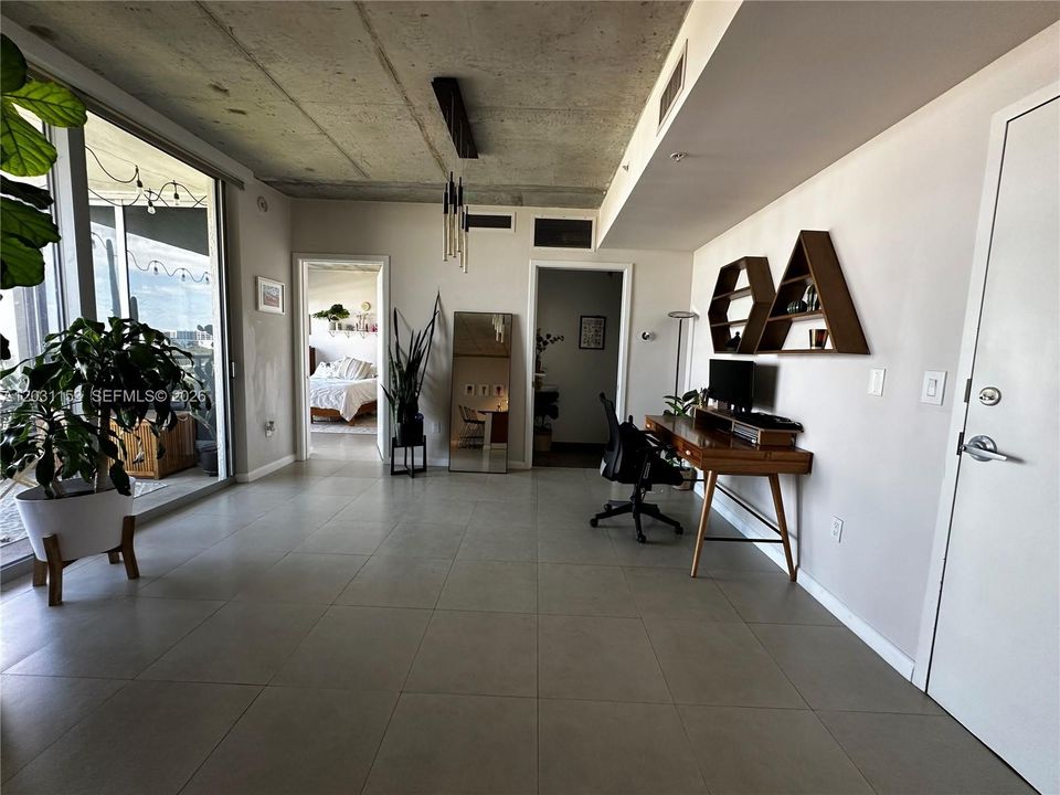 En Venta: $465,000 (1 camas, 1 baños, 802 Pies cuadrados)