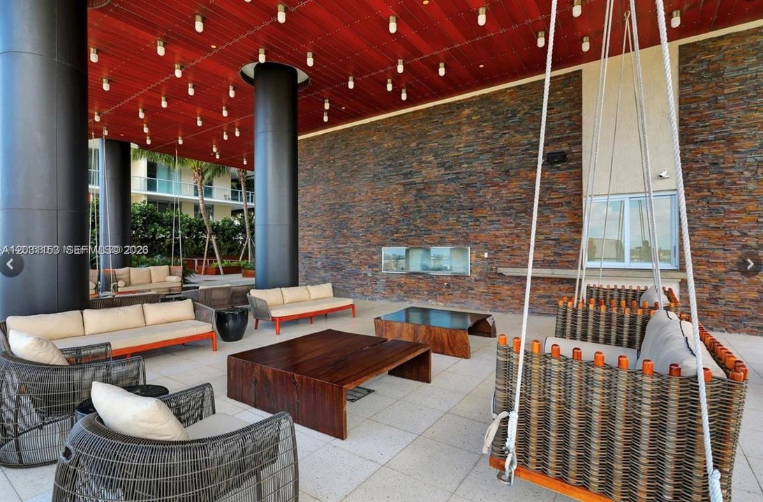 En Venta: $465,000 (1 camas, 1 baños, 802 Pies cuadrados)